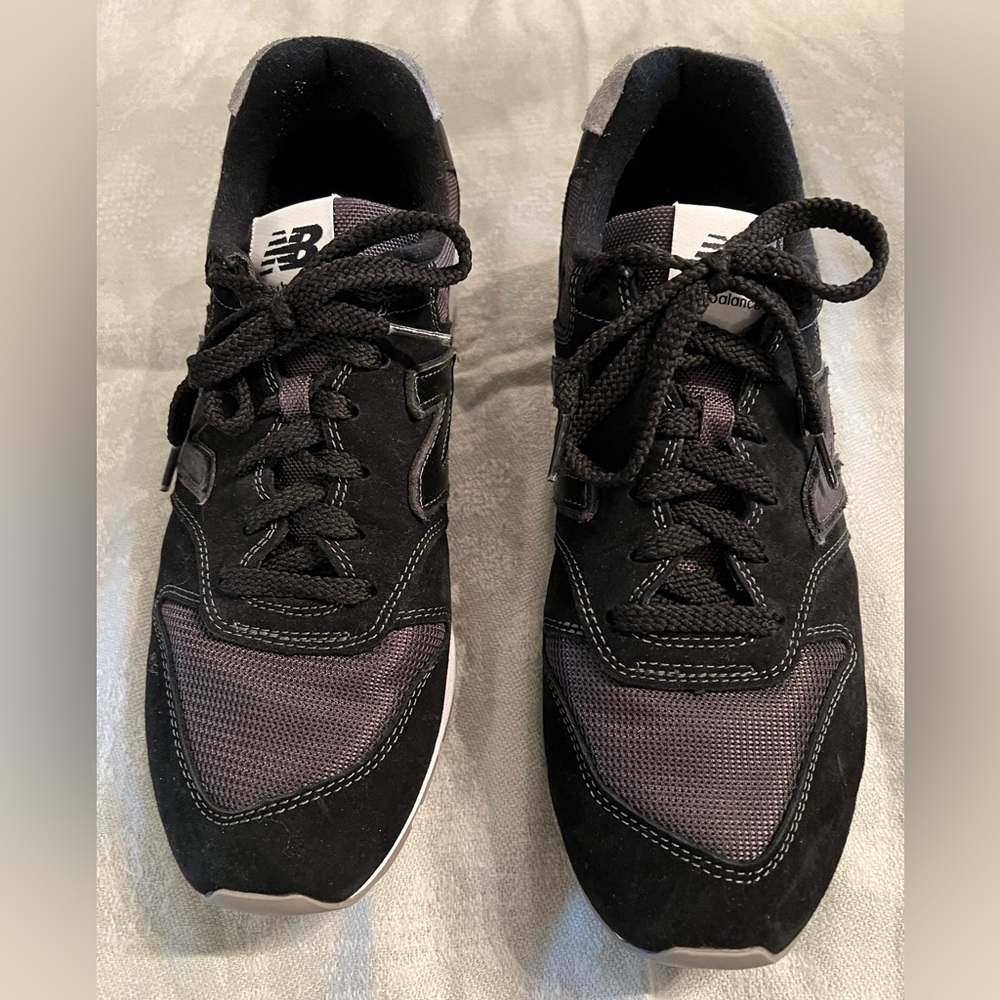 New Balance Men’s 996